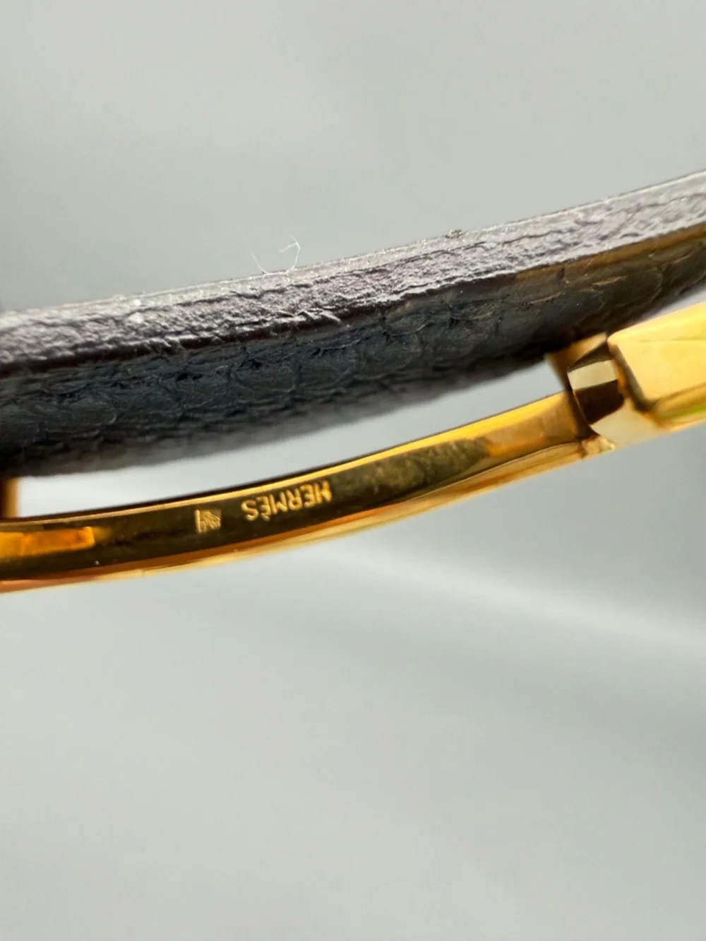 Hermes Reversible Navy Blue & Black Leather 40 mm Belt Gold Monogram Buckle 90cm